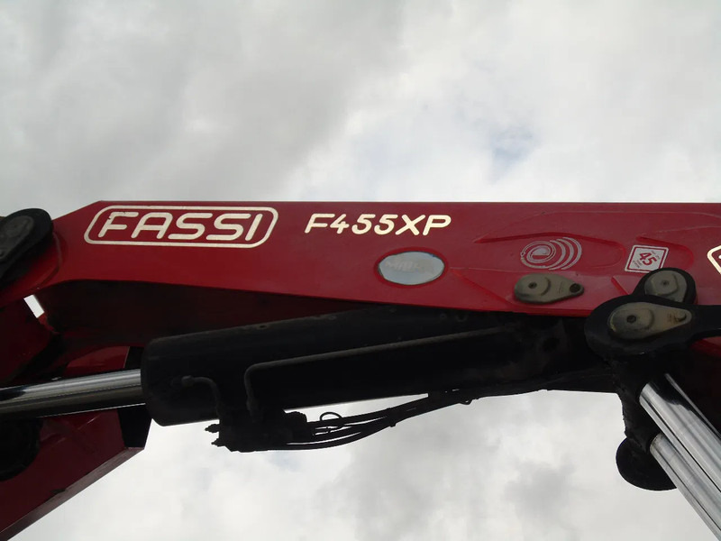 DAF CF 510 + FASSI 455XP 6x + 8X2 + REMOTE + EURO 5 - Kraanwagen: afbeelding 4 DAF CF 510 + FASSI 455XP 6x + 8X2 + REMOTE + EURO 5 - Kraanwagen: afbeelding 4