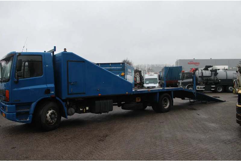 DAF CF 65.180 + euro 2 - Autovrachtwagen vrachtwagen: afbeelding 2 DAF CF 65.180 + euro 2 - Autovrachtwagen vrachtwagen: afbeelding 2