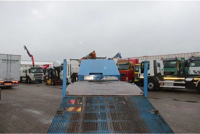 DAF CF 65.180 + euro 2 - Autovrachtwagen vrachtwagen: afbeelding 4 DAF CF 65.180 + euro 2 - Autovrachtwagen vrachtwagen: afbeelding 4