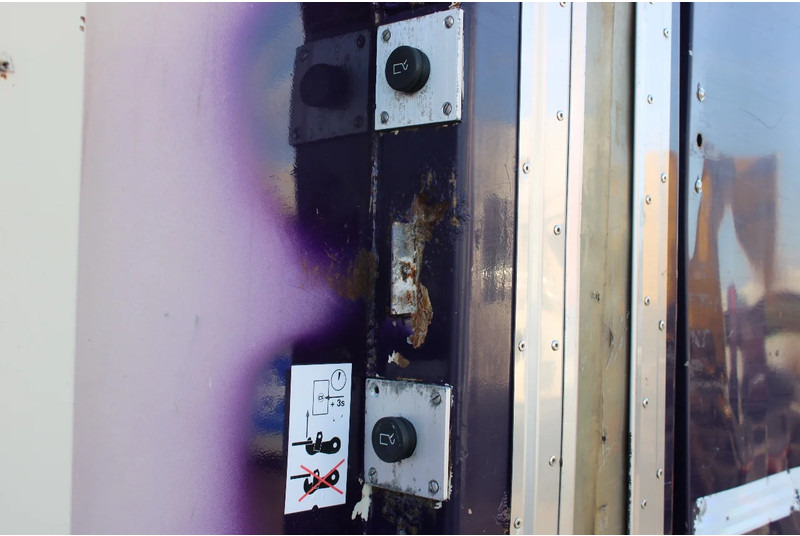 Vuilniswagen DAF CF 75 .250 + euro 5 + 6X2: afbeelding 20 Vuilniswagen DAF CF 75 .250 + euro 5 + 6X2: afbeelding 20