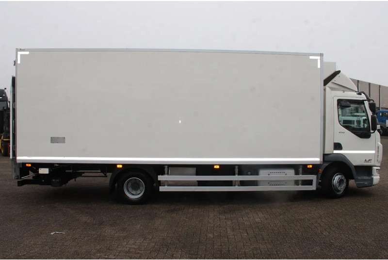 DAF LF 210 + EURO 6 + LIFT - Koelwagen vrachtwagen: afbeelding 2 DAF LF 210 + EURO 6 + LIFT - Koelwagen vrachtwagen: afbeelding 2