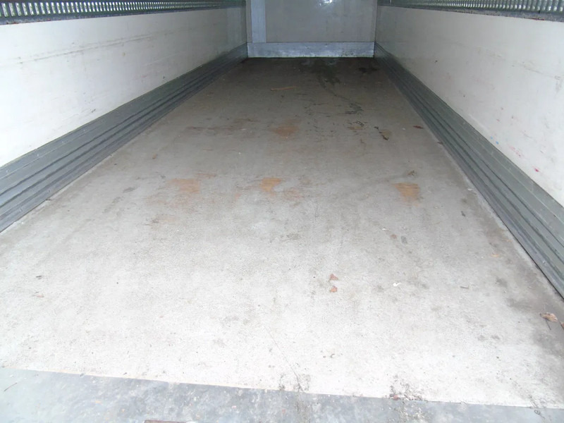 DAF LF 220 + CARRIER SUPRA 850 + 16T + EURO 6 - Koelwagen vrachtwagen: afbeelding 5 DAF LF 220 + CARRIER SUPRA 850 + 16T + EURO 6 - Koelwagen vrachtwagen: afbeelding 5