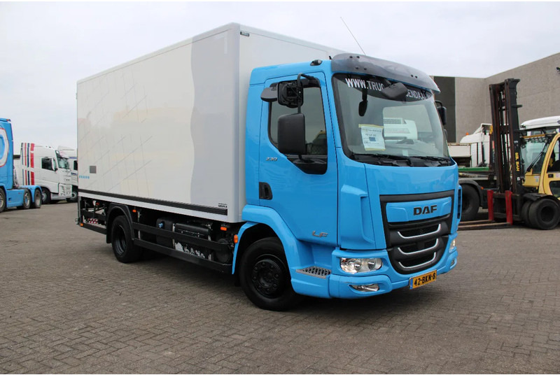 DAF LF 230 + EURO 6 + KONVEKTA KOELING + LIFT + 12T + LOW KM - Koelwagen vrachtwagen: afbeelding 2 DAF LF 230 + EURO 6 + KONVEKTA KOELING + LIFT + 12T + LOW KM - Koelwagen vrachtwagen: afbeelding 2