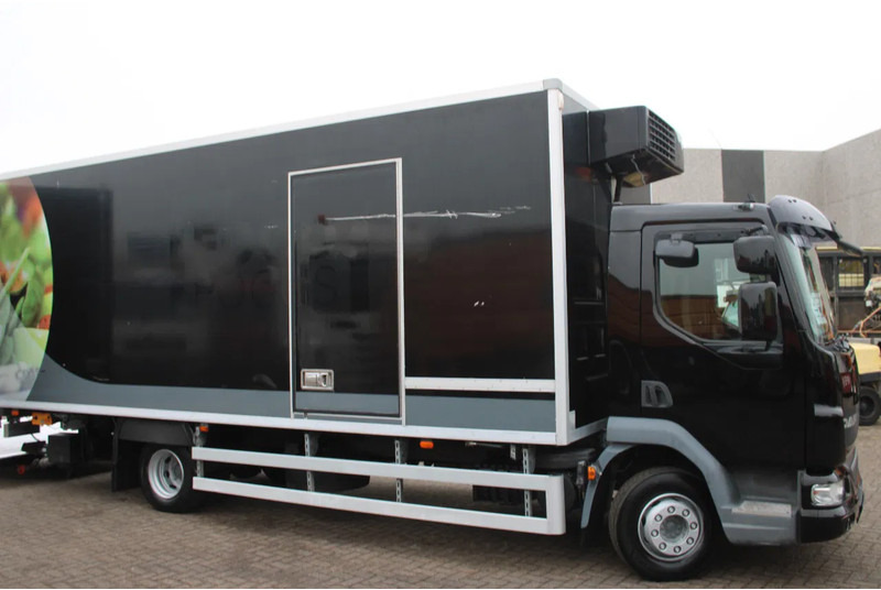 DAF LF 45.130 + EURO 5 + thermo king LOW KM + MANUAL - Koelwagen vrachtwagen: afbeelding 3 DAF LF 45.130 + EURO 5 + thermo king LOW KM + MANUAL - Koelwagen vrachtwagen: afbeelding 3