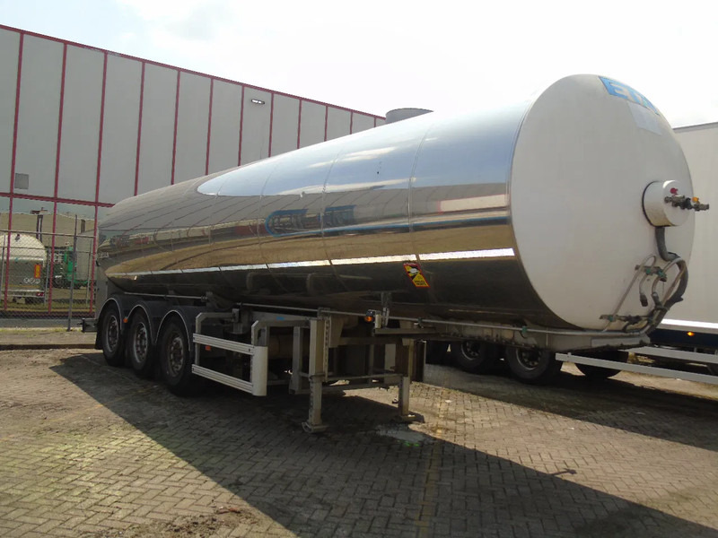 ETA 29.000 LITER + INOX + MILK + WATER - Tankoplegger: afbeelding 2 ETA 29.000 LITER + INOX + MILK + WATER - Tankoplegger: afbeelding 2