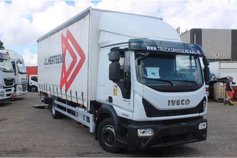 Iveco Eurocargo 120E220 + EURO 6 + 12t + NICE TRUCK - Schuifzeilen vrachtwagen: afbeelding 3 Iveco Eurocargo 120E220 + EURO 6 + 12t + NICE TRUCK - Schuifzeilen vrachtwagen: afbeelding 3