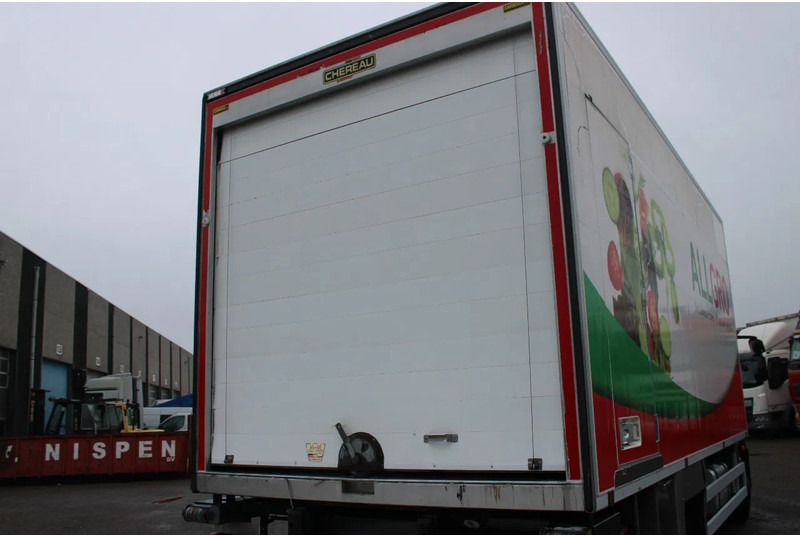 Iveco Eurocargo 140e22 + EURO 6 + LOW KM + chereau - Koelwagen vrachtwagen: afbeelding 4 Iveco Eurocargo 140e22 + EURO 6 + LOW KM + chereau - Koelwagen vrachtwagen: afbeelding 4