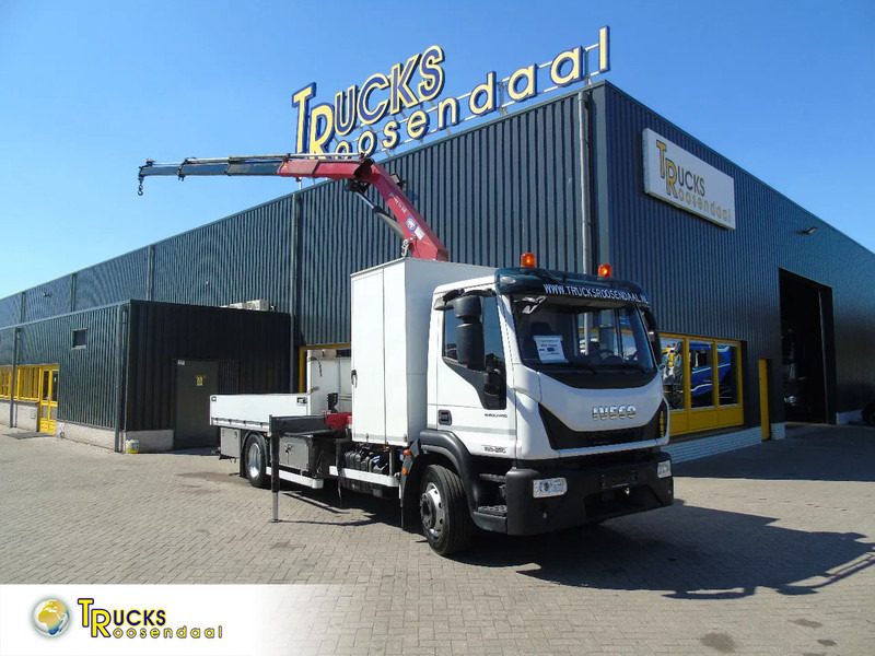 Iveco Eurocargo 160E25 + HMF 1210K-RC + EURO 6 - Kraanwagen: afbeelding 1 Iveco Eurocargo 160E25 + HMF 1210K-RC + EURO 6 - Kraanwagen: afbeelding 1
