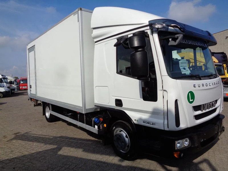 Iveco Eurocargo 80EL21 Manual + Euro 6 + Dhollandia Lift - Schuifzeilen vrachtwagen: afbeelding 3 Iveco Eurocargo 80EL21 Manual + Euro 6 + Dhollandia Lift - Schuifzeilen vrachtwagen: afbeelding 3