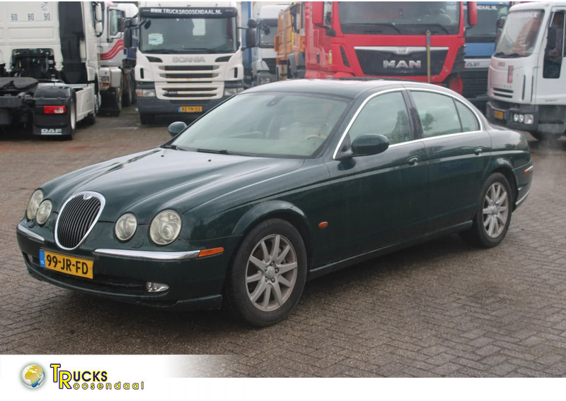 Jaguar S-TYPE 3.0 V6 EXECUTIVE +EURO 3 - Sedan: afbeelding 1 Jaguar S-TYPE 3.0 V6 EXECUTIVE +EURO 3 - Sedan: afbeelding 1