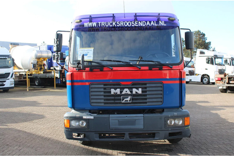 MAN 15 .224 + MANUAL + EURO 2 - Chassis vrachtwagen: afbeelding 5 MAN 15 .224 + MANUAL + EURO 2 - Chassis vrachtwagen: afbeelding 5