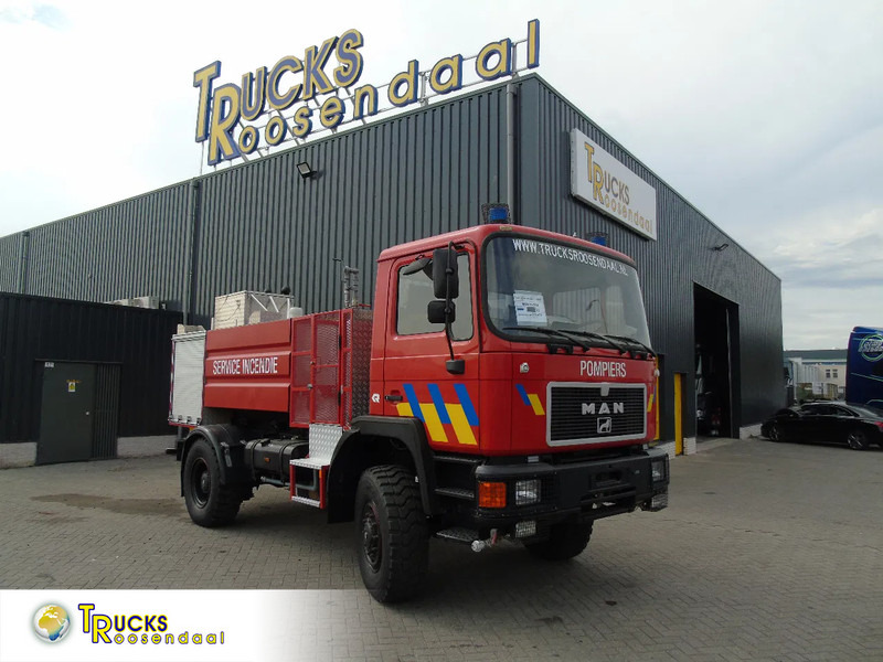 MAN F16 .240 + 4x4 + PUMPS COMPLETE + MANUAL + SPRING + 24.416KM - Brandweerwagen: afbeelding 1 MAN F16 .240 + 4x4 + PUMPS COMPLETE + MANUAL + SPRING + 24.416KM - Brandweerwagen: afbeelding 1