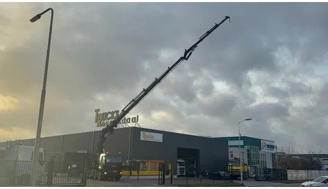 MAN TGA 41.430 + HIAB 800 6x + 5x JIB WINCH + 8X4 + REMOTE - Kraanwagen: afbeelding 3 MAN TGA 41.430 + HIAB 800 6x + 5x JIB WINCH + 8X4 + REMOTE - Kraanwagen: afbeelding 3