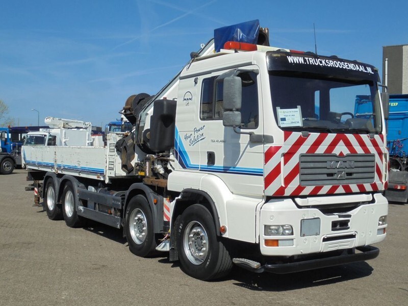 MAN TGA 41.460 1e Owner + Manual + Fassi F800XP 6x hydr. + Winch + hoogzit 8x4 + Low KM + Remote + FLY-JIB Prepared - Kraanwagen: afbeelding 3 MAN TGA 41.460 1e Owner + Manual + Fassi F800XP 6x hydr. + Winch + hoogzit 8x4 + Low KM + Remote + FLY-JIB Prepared - Kraanwagen: afbeelding 3