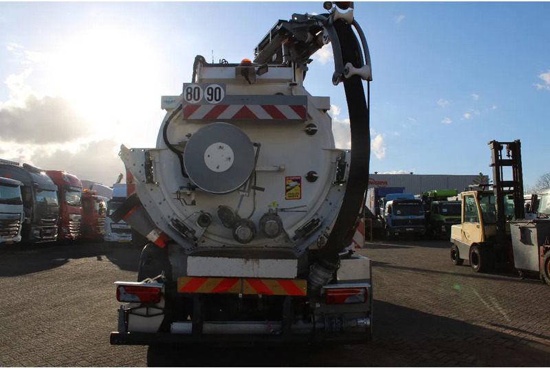 MAN TGM 26.340 + RIVARD 11.8M3 + PUMP + EURO 6 - Vacuümwagen: afbeelding 5 MAN TGM 26.340 + RIVARD 11.8M3 + PUMP + EURO 6 - Vacuümwagen: afbeelding 5