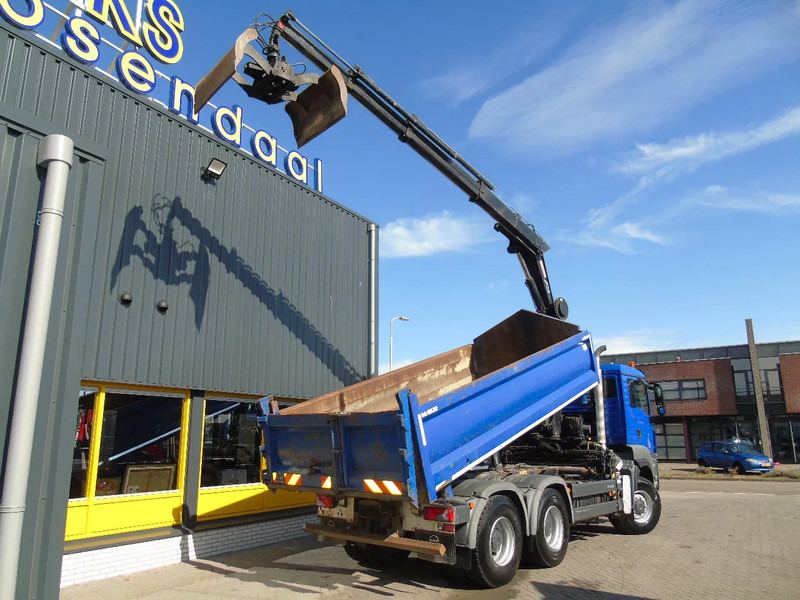 MAN TGS 26.360 + 6X6 + 3 SIDE + HIAB 144 ES 3 HIDUO + EURO 5 COMPLETE - Kipper vrachtwagen, Kraanwagen: afbeelding 3 MAN TGS 26.360 + 6X6 + 3 SIDE + HIAB 144 ES 3 HIDUO + EURO 5 COMPLETE - Kipper vrachtwagen, Kraanwagen: afbeelding 3