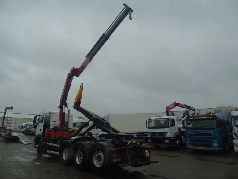 MAN TGS 35.440 + PALFINGER 24500 + 8X4 + EURO 5 + REMOTE - Haakarmsysteem vrachtwagen, Kraanwagen: afbeelding 5 MAN TGS 35.440 + PALFINGER 24500 + 8X4 + EURO 5 + REMOTE - Haakarmsysteem vrachtwagen, Kraanwagen: afbeelding 5