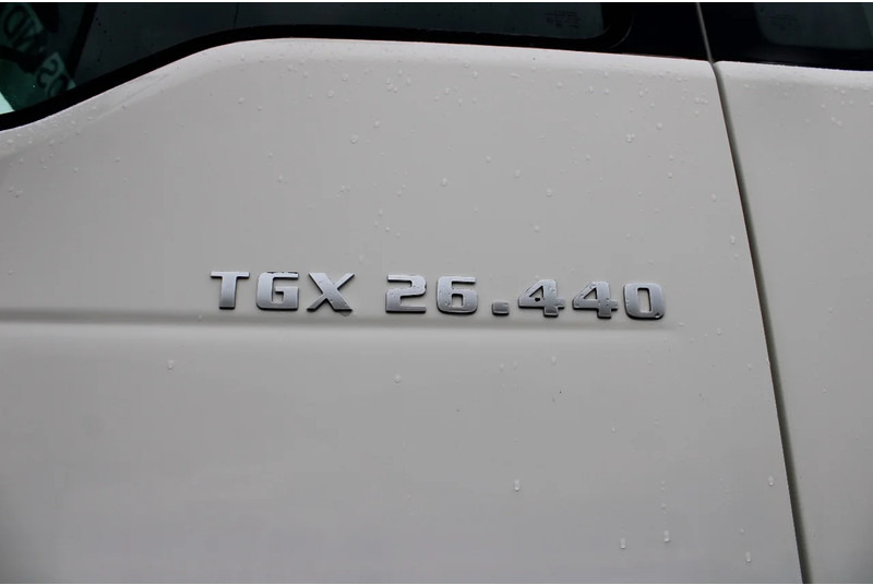 MAN TGX 26.440 + EURO 5 + Right Hand Drive - Vrachtwagen met open laadbak: afbeelding 4 MAN TGX 26.440 + EURO 5 + Right Hand Drive - Vrachtwagen met open laadbak: afbeelding 4