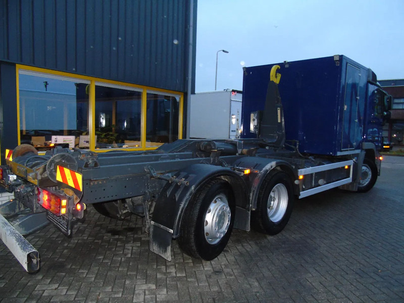 Mercedes-Benz Actros 2632 + PALFINGER + 6X2 + EURO 5 - Haakarmsysteem vrachtwagen: afbeelding 3 Mercedes-Benz Actros 2632 + PALFINGER + 6X2 + EURO 5 - Haakarmsysteem vrachtwagen: afbeelding 3