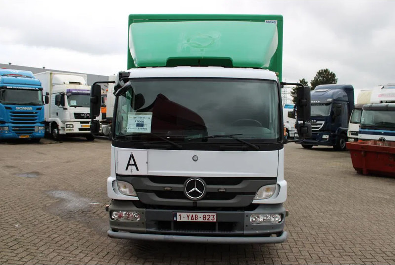 Mercedes-Benz Atego 1018 + LIFT - Bakwagen: afbeelding 2 Mercedes-Benz Atego 1018 + LIFT - Bakwagen: afbeelding 2