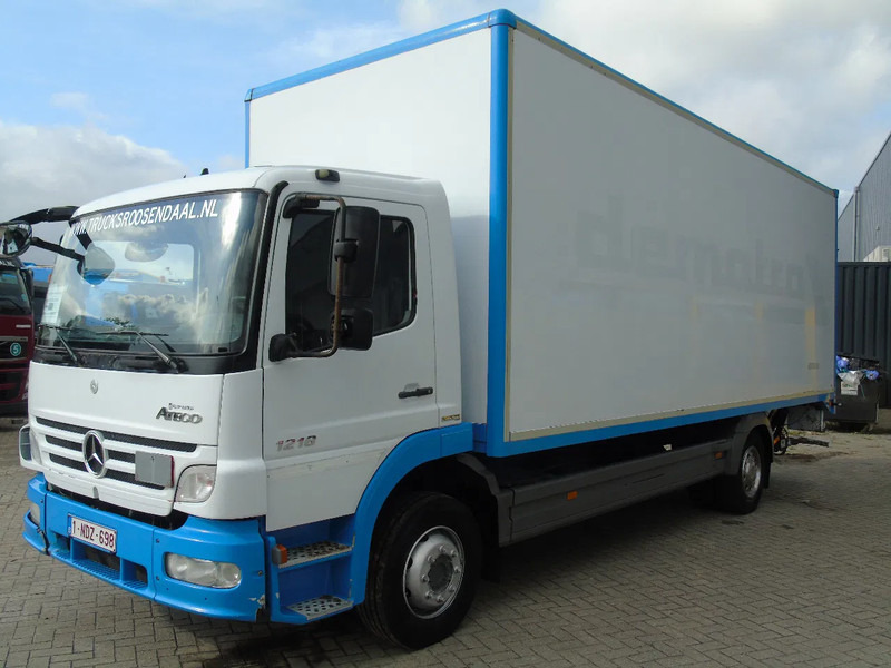 Mercedes-Benz Atego 1218 + euro 5 + lift - Bakwagen: afbeelding 2 Mercedes-Benz Atego 1218 + euro 5 + lift - Bakwagen: afbeelding 2