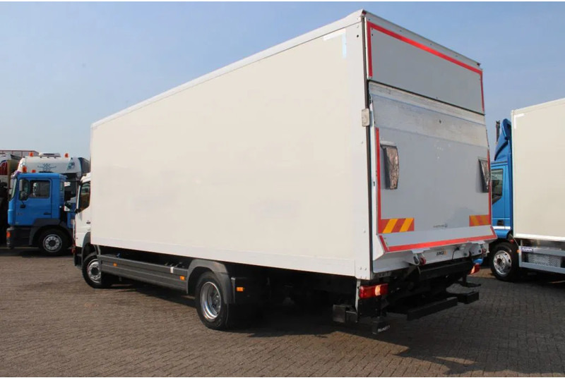 Mercedes-Benz Atego 1221 + EURO 6 + LIFT + 12t - Bakwagen: afbeelding 4 Mercedes-Benz Atego 1221 + EURO 6 + LIFT + 12t - Bakwagen: afbeelding 4