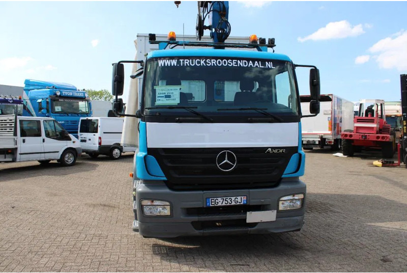 Mercedes-Benz Axor 2533 + 14t crane + 6x2 + REMOTE + MANUAL + LIFT - Kraanwagen: afbeelding 4 Mercedes-Benz Axor 2533 + 14t crane + 6x2 + REMOTE + MANUAL + LIFT - Kraanwagen: afbeelding 4