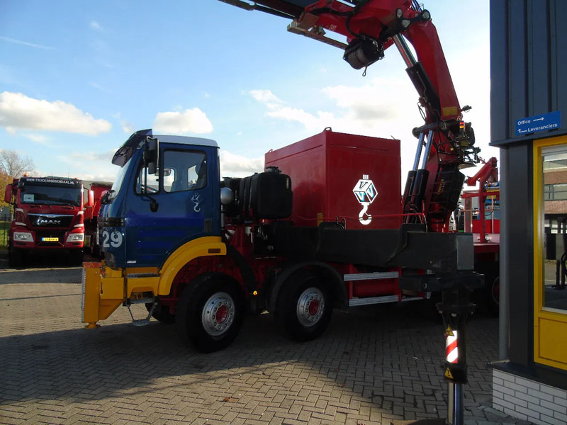Mercedes-Benz SK 3538 + NEW!! UNUSED!! 1.216km + 142H + FASSI 1300AXP.28 + 8X extend + 6X JIB + 8x4 - Kraanwagen: afbeelding 5 Mercedes-Benz SK 3538 + NEW!! UNUSED!! 1.216km + 142H + FASSI 1300AXP.28 + 8X extend + 6X JIB + 8x4 - Kraanwagen: afbeelding 5