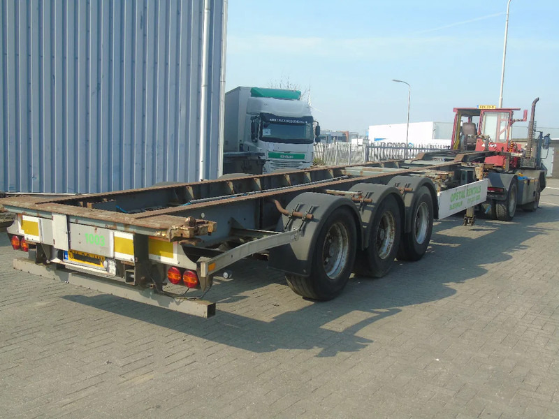 Pacton 3 AXLE - Containertransporter/ Wissellaadbak oplegger: afbeelding 4 Pacton 3 AXLE - Containertransporter/ Wissellaadbak oplegger: afbeelding 4