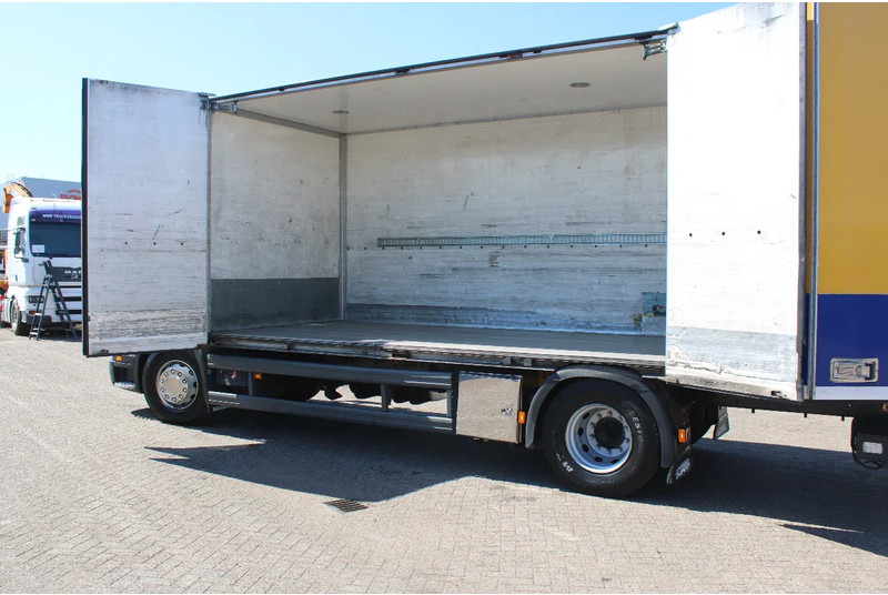 Scania P 230 + LIFT - Bakwagen: afbeelding 4 Scania P 230 + LIFT - Bakwagen: afbeelding 4