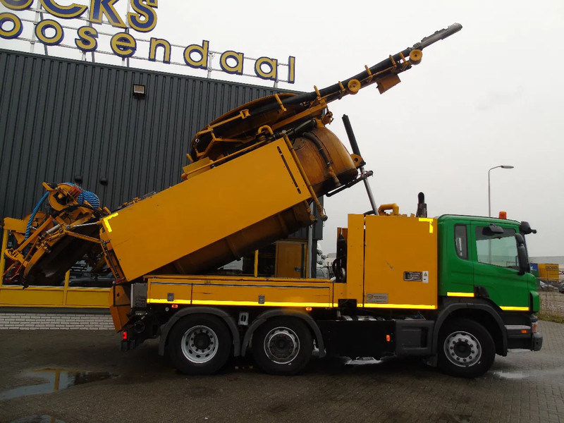 Scania P 360 + COMBI VACUUM WIEDEMANN + 6X4 - Vacuümwagen: afbeelding 2 Scania P 360 + COMBI VACUUM WIEDEMANN + 6X4 - Vacuümwagen: afbeelding 2