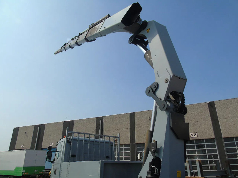 Scania R reserved 420 + PALFINGER 72002 + 7 EXTENTIONS + 6X4 + REMOTE - Kraanwagen: afbeelding 4 Scania R reserved 420 + PALFINGER 72002 + 7 EXTENTIONS + 6X4 + REMOTE - Kraanwagen: afbeelding 4