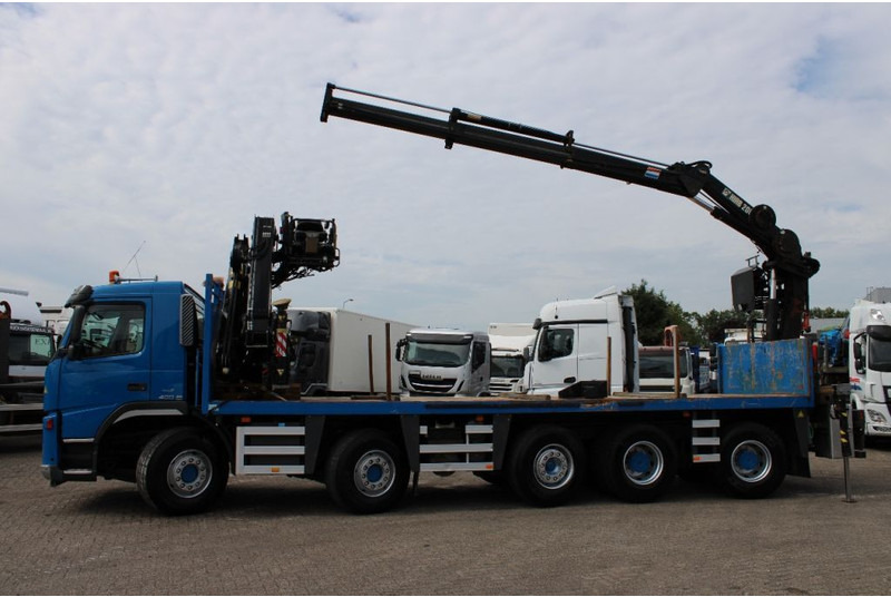 Terberg FM 2850 hiab 200c + 10x4 + fully functional + euro 5 - Kraanwagen: afbeelding 3 Terberg FM 2850 hiab 200c + 10x4 + fully functional + euro 5 - Kraanwagen: afbeelding 3