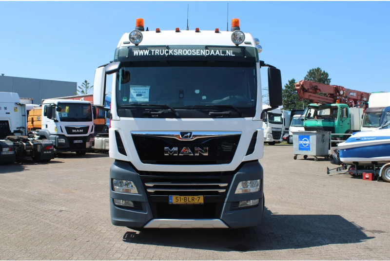 MAN TGX 24.420 + EURO 6 + 6x2 - Trekker: afbeelding 2 MAN TGX 24.420 + EURO 6 + 6x2 - Trekker: afbeelding 2
