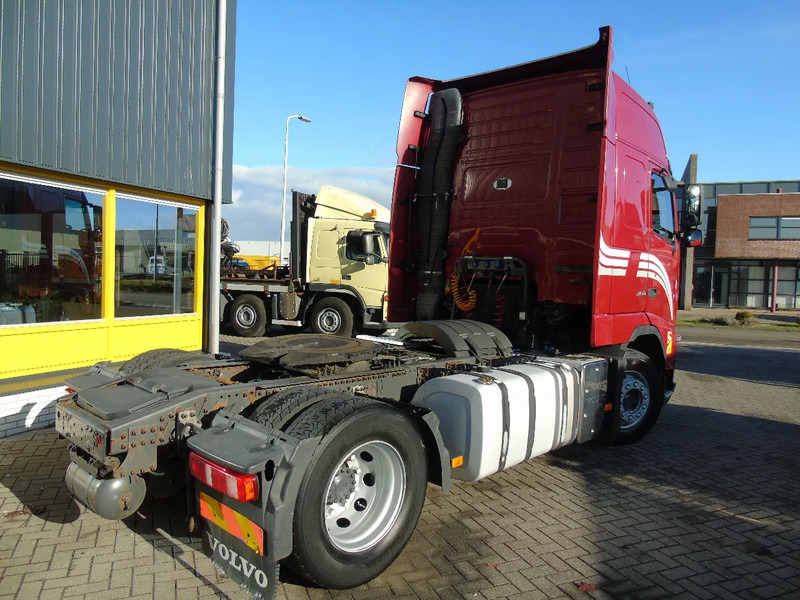 Volvo FH 460 + XL CABINE + EURO 5+ MANUAL - Trekker: afbeelding 3 Volvo FH 460 + XL CABINE + EURO 5+ MANUAL - Trekker: afbeelding 3