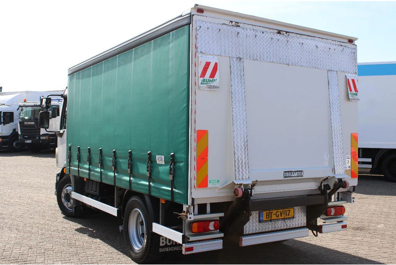 Volvo FL 12 .240 + LIFT + MANUAL - Schuifzeilen vrachtwagen: afbeelding 5 Volvo FL 12 .240 + LIFT + MANUAL - Schuifzeilen vrachtwagen: afbeelding 5