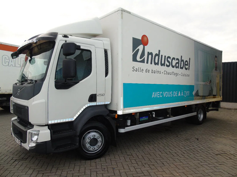 Volvo FL 12.250 + EURO 6 + LIFT - Bakwagen: afbeelding 3 Volvo FL 12.250 + EURO 6 + LIFT - Bakwagen: afbeelding 3