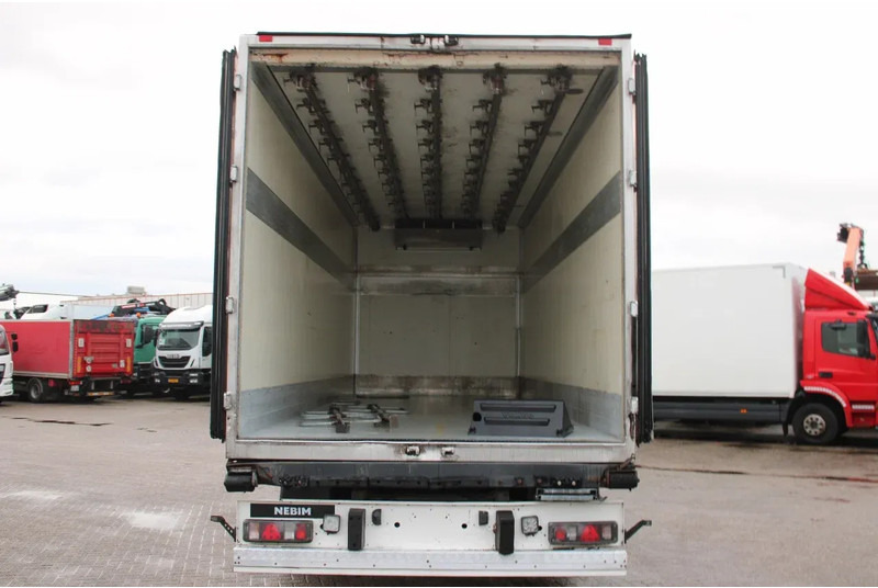 Koelwagen vrachtwagen Volvo FMX 370 + EURO 5 + CARRIER + meat + 6x2 + atp: afbeelding 6 Koelwagen vrachtwagen Volvo FMX 370 + EURO 5 + CARRIER + meat + 6x2 + atp: afbeelding 6