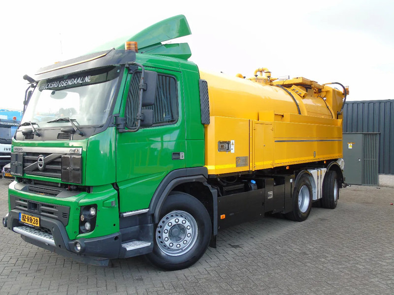 Volvo FMX 420 + 15.000L + HIGH PRESSURE PUMP + URACA + 6X4 + EURO 5 - Vacuümwagen: afbeelding 2 Volvo FMX 420 + 15.000L + HIGH PRESSURE PUMP + URACA + 6X4 + EURO 5 - Vacuümwagen: afbeelding 2