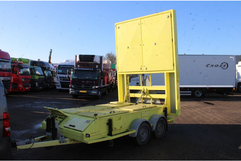 Verdegro screen projector full complete with laptop/software - Verkoopwagen: afbeelding 3 Verdegro screen projector full complete with laptop/software - Verkoopwagen: afbeelding 3