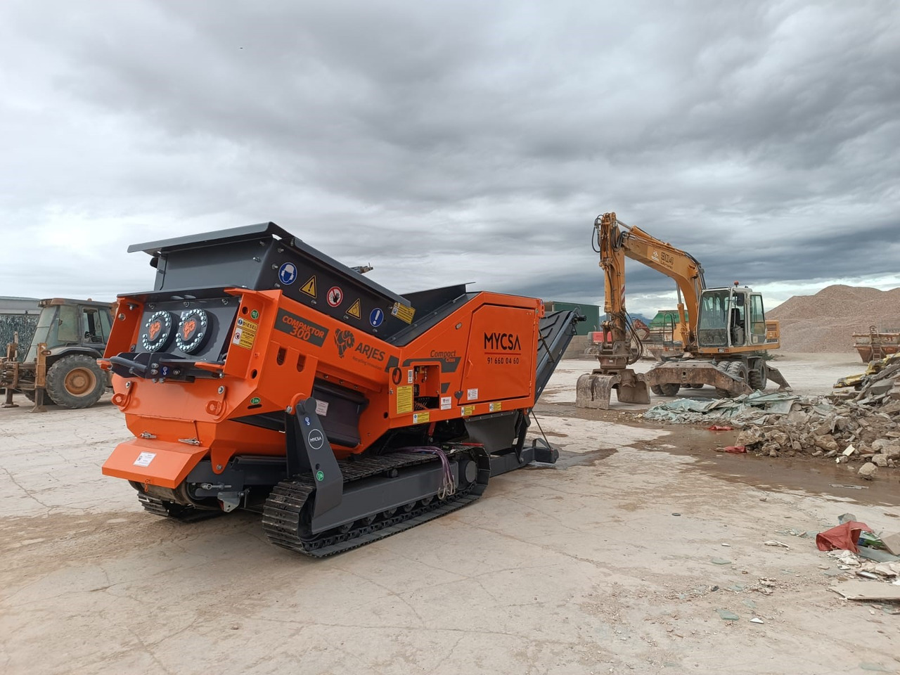 Arjes Compaktor - Breekmachine: afbeelding 1 Arjes Compaktor - Breekmachine: afbeelding 1