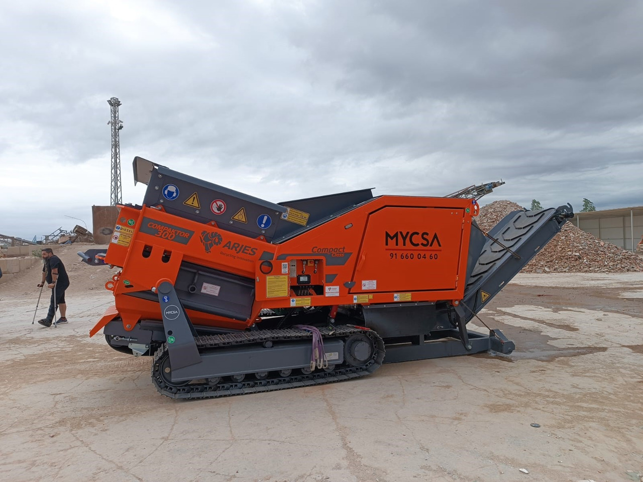 Arjes Compaktor - Breekmachine: afbeelding 2 Arjes Compaktor - Breekmachine: afbeelding 2