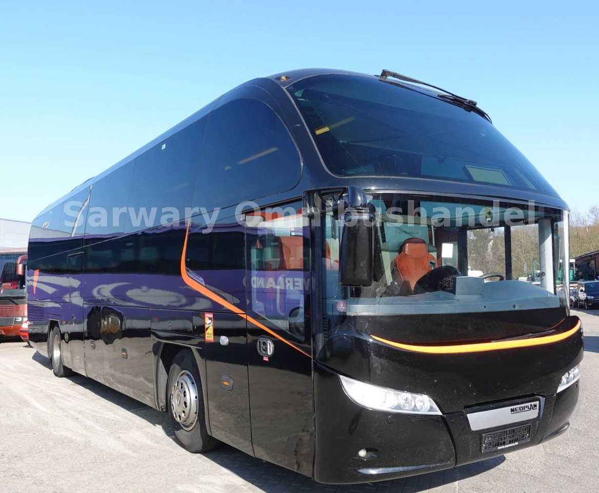 Neoplan N 1216 HD Cityliner*51 Sitze*P 14*Starliner*R 07 - Touringcar: afbeelding 1 Neoplan N 1216 HD Cityliner*51 Sitze*P 14*Starliner*R 07 - Touringcar: afbeelding 1