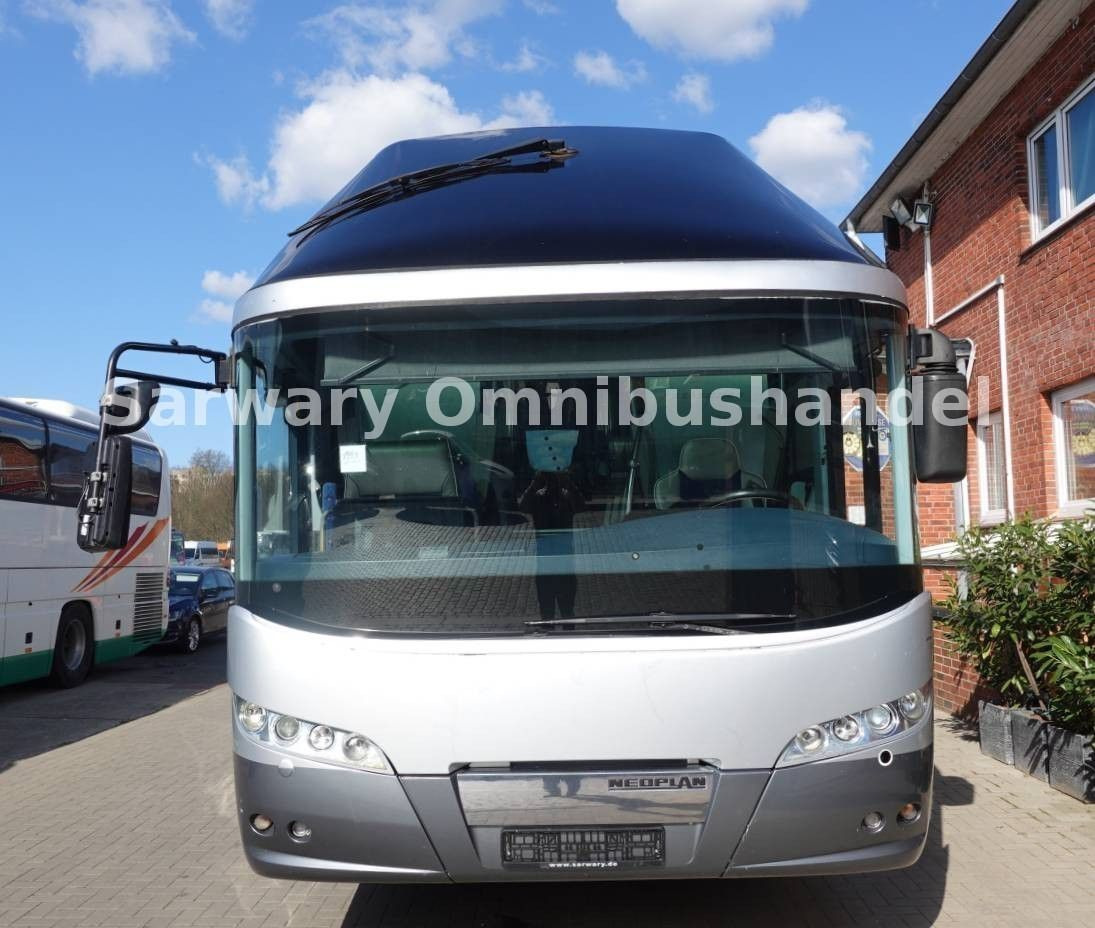 Neoplan Starliner C *N 5217*SHD*55-Sitze*Cityliner*EEV* - Touringcar: afbeelding 4 Neoplan Starliner C *N 5217*SHD*55-Sitze*Cityliner*EEV* - Touringcar: afbeelding 4