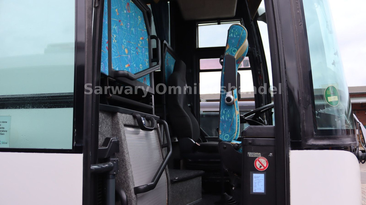 Setra 215 HDH*41 Sitze*VIP*8 Gang*Klima*WC*TV*Clubecke - Touringcar: afbeelding 5 Setra 215 HDH*41 Sitze*VIP*8 Gang*Klima*WC*TV*Clubecke - Touringcar: afbeelding 5