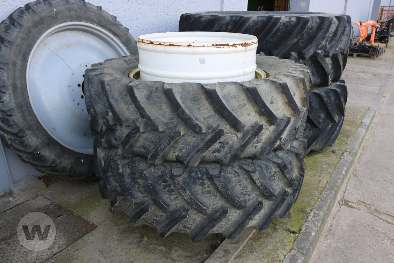 480/70 R38 - Banden en velgen voor Landbouwmachine: afbeelding 1 480/70 R38 - Banden en velgen voor Landbouwmachine: afbeelding 1