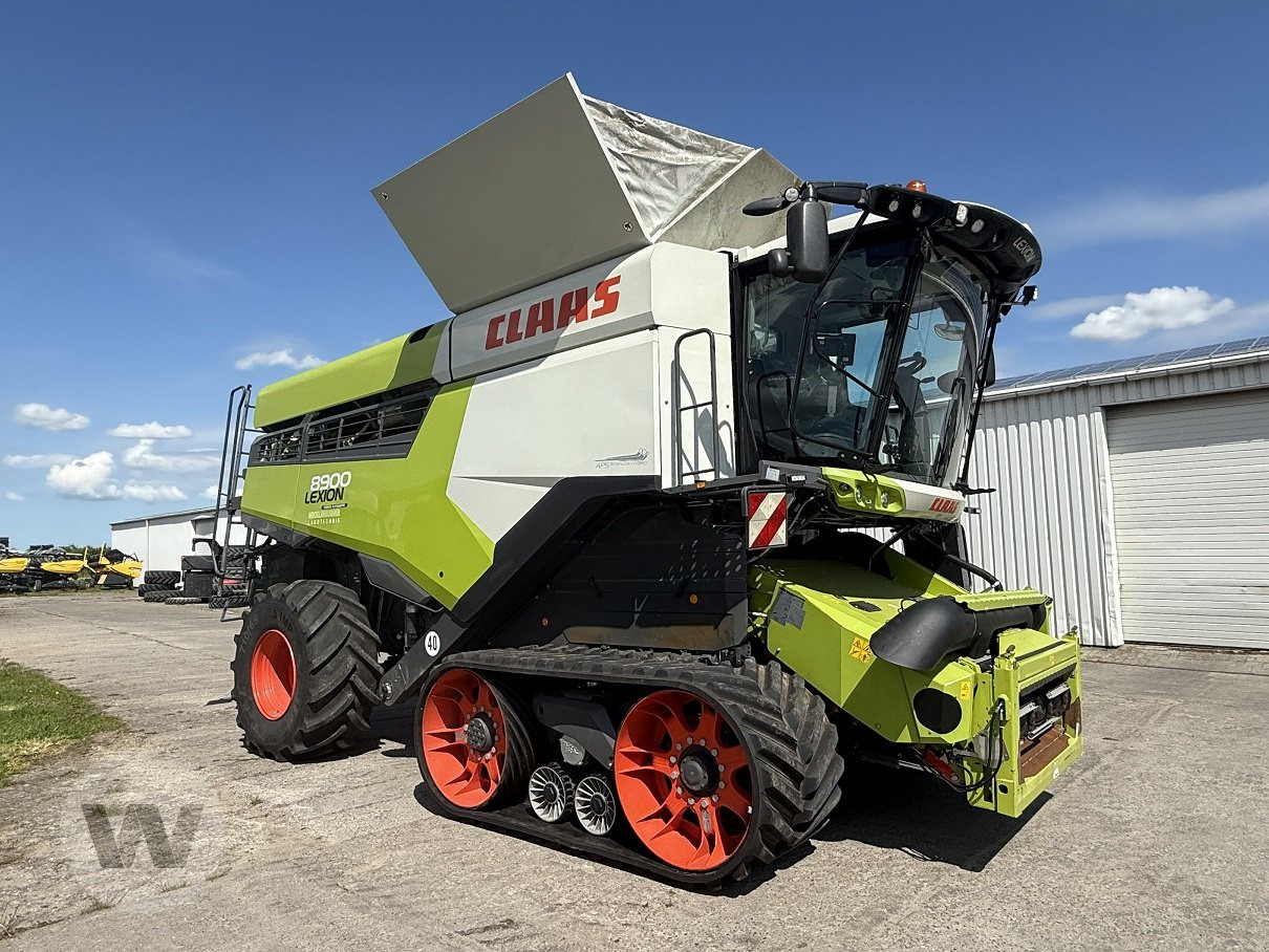CLAAS Lexion 8900 TT - Maaidorser: afbeelding 1 CLAAS Lexion 8900 TT - Maaidorser: afbeelding 1