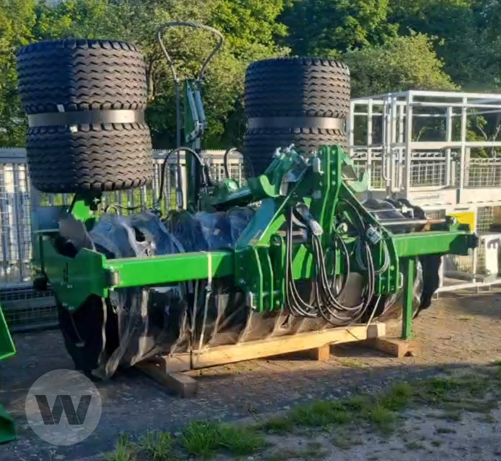 Düvelsdorf SILAGEWALZE - Silo materieel: afbeelding 2 Düvelsdorf SILAGEWALZE - Silo materieel: afbeelding 2