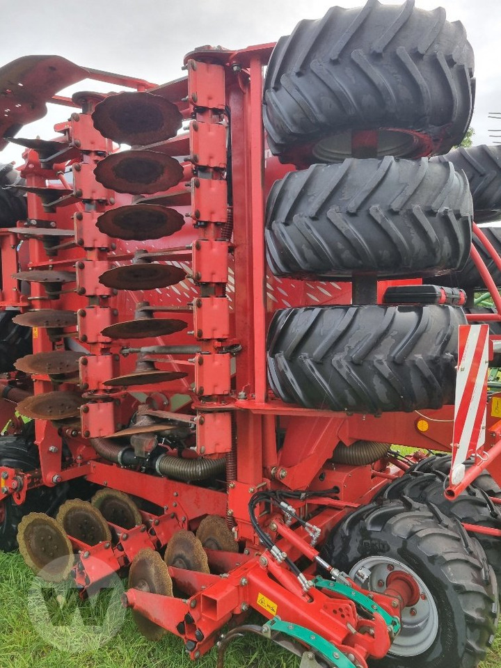 Kverneland U-Drill - Zaaimachine: afbeelding 2 Kverneland U-Drill - Zaaimachine: afbeelding 2