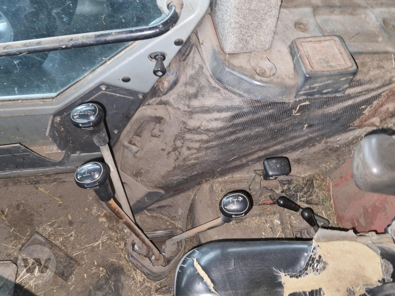 Massey Ferguson 397 - Tractor: afbeelding 4 Massey Ferguson 397 - Tractor: afbeelding 4